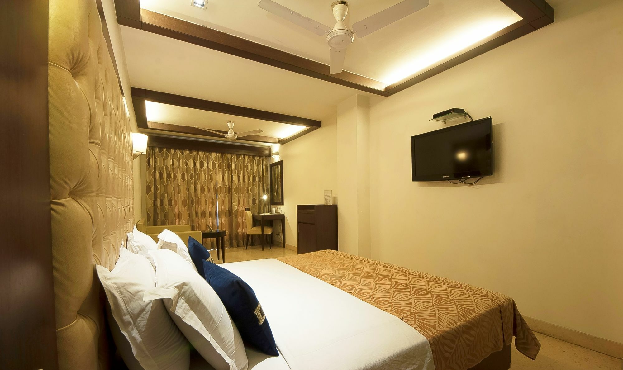 Metropolis Tourist Home New Delhi Eksteriør bilde