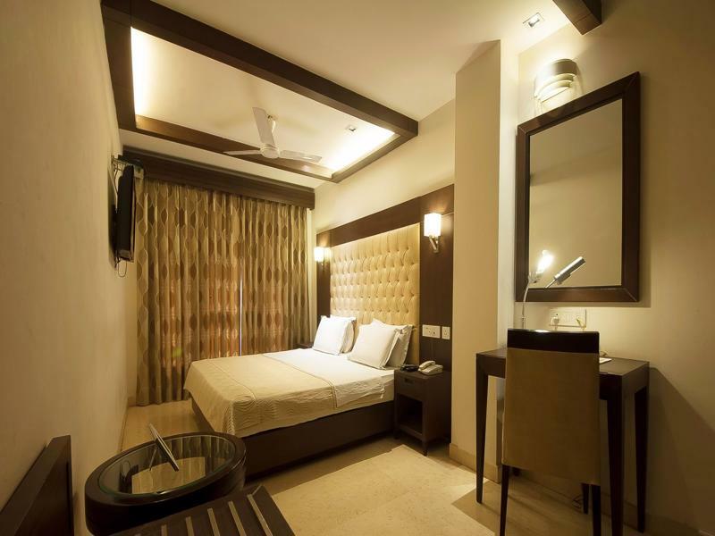 Metropolis Tourist Home New Delhi Eksteriør bilde
