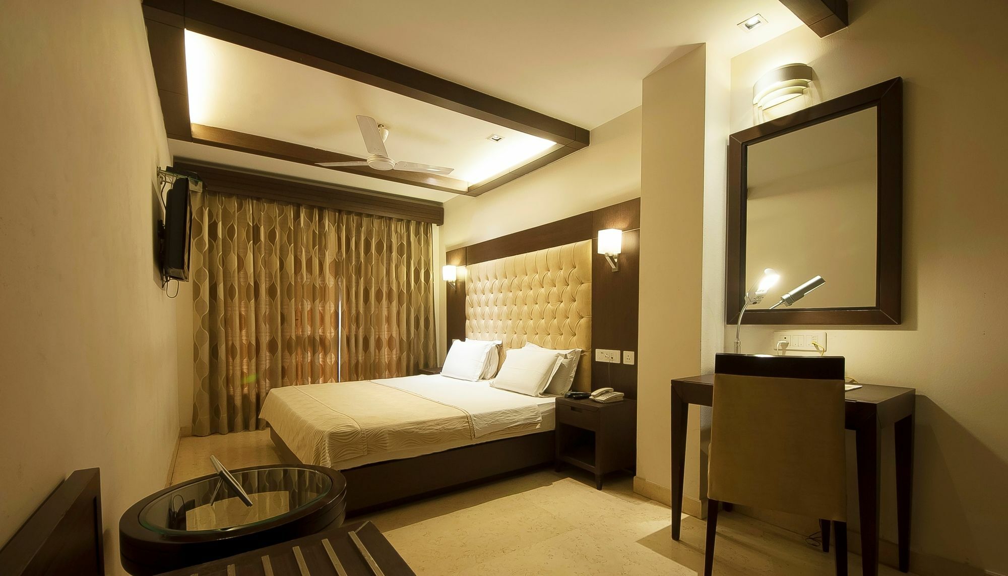 Metropolis Tourist Home New Delhi Eksteriør bilde